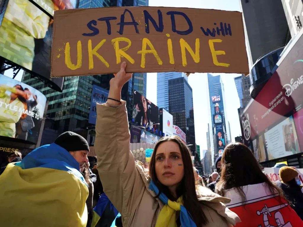  HOW YOU CAN SUPPORT UKRAINE